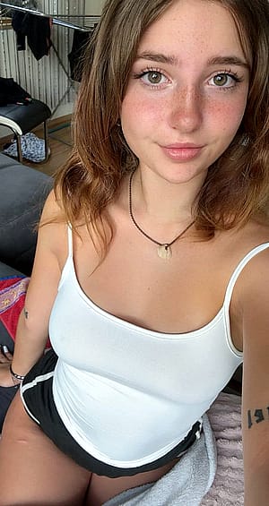 wondering if my features look softer or harsher than i think'