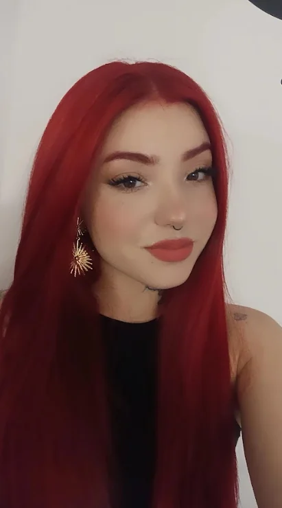 Does my smile make me beautiful? picture 1 of 1