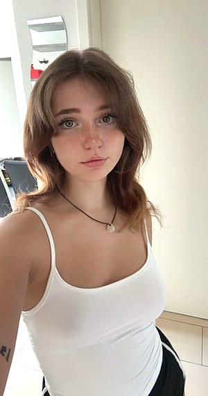 i’m trying to find confidence in my natural look'