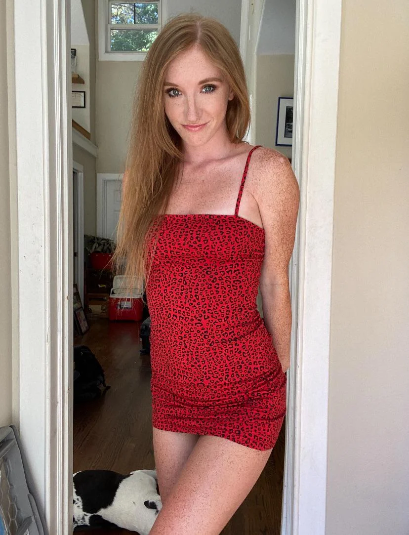 Are redheads your type picture 1 of 1