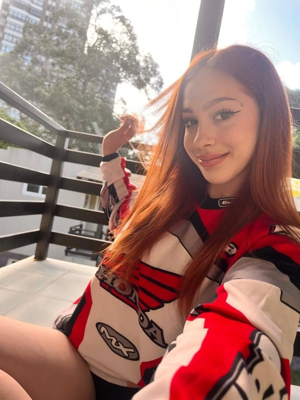 Do i look sexy today? picture 1 of 1