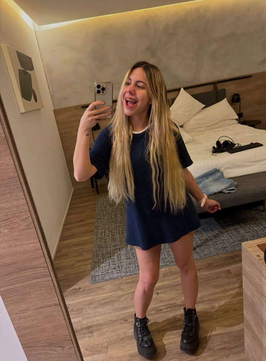 feeling sexy with my baggy shirt picture 1 of 1