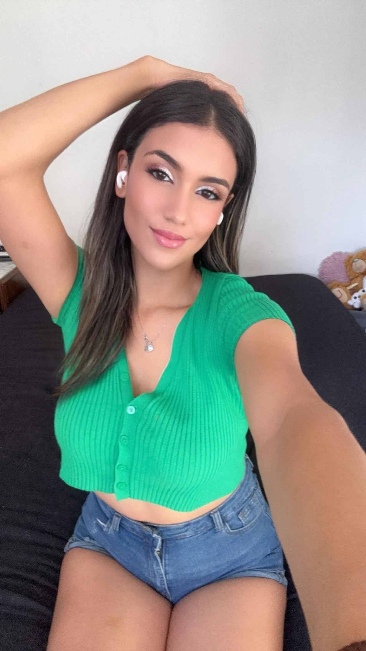 Just your fav doll dolled up again in her doll house hehe picture 1 of 1