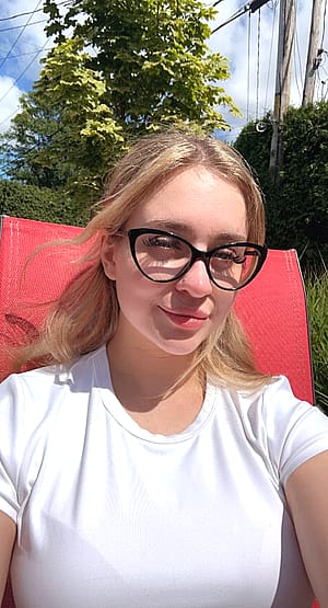 All dolled up to enjoy the basking sun'