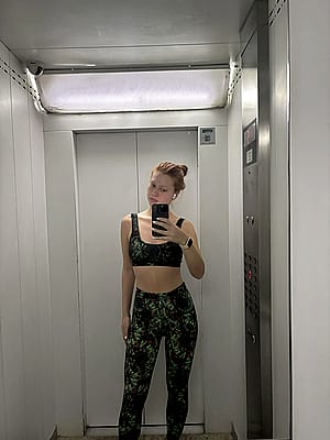 Am I hot on my gym clothes?'
