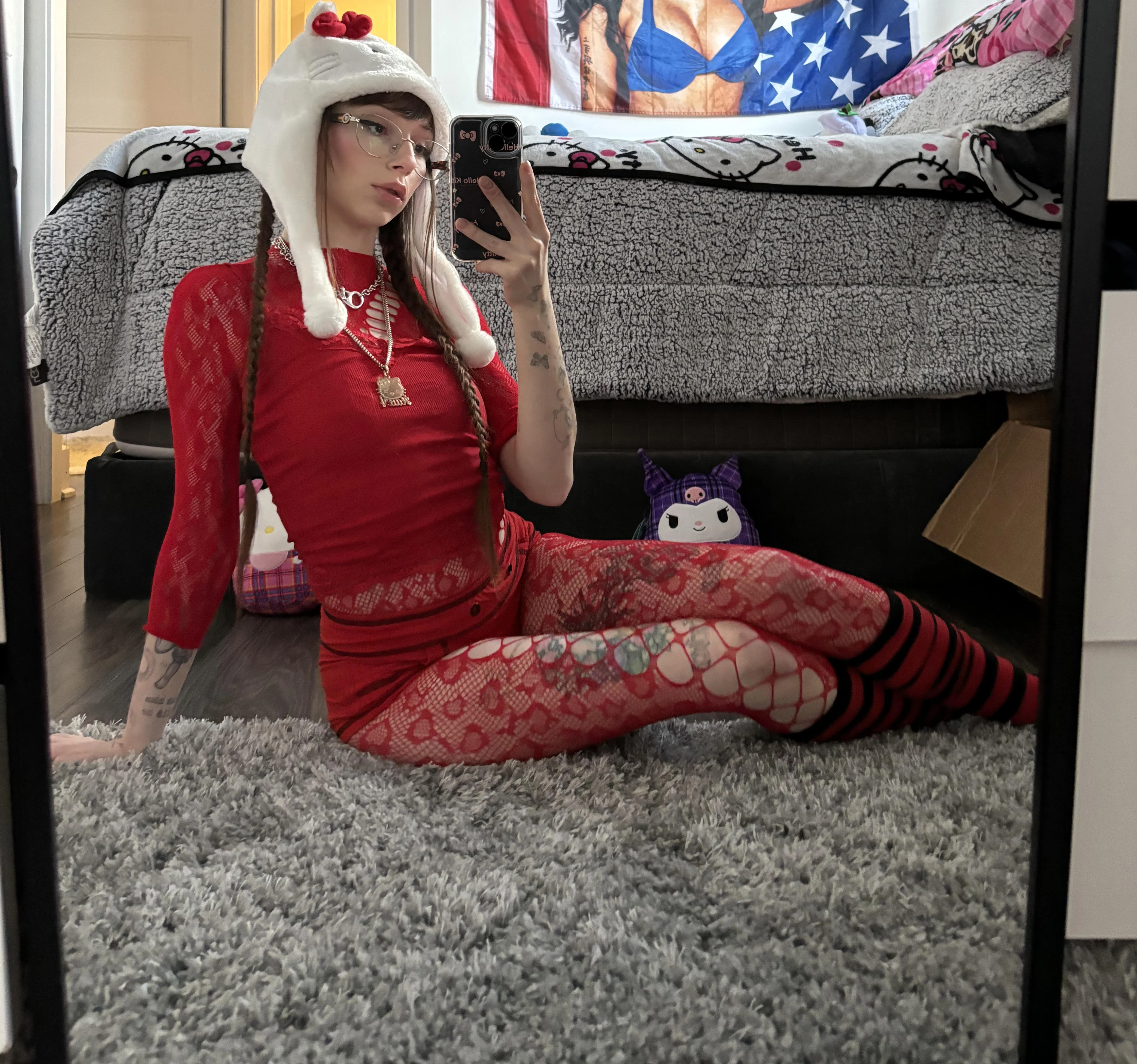 Dolled up to sit in my room ❤️😭 picture 1 of 1