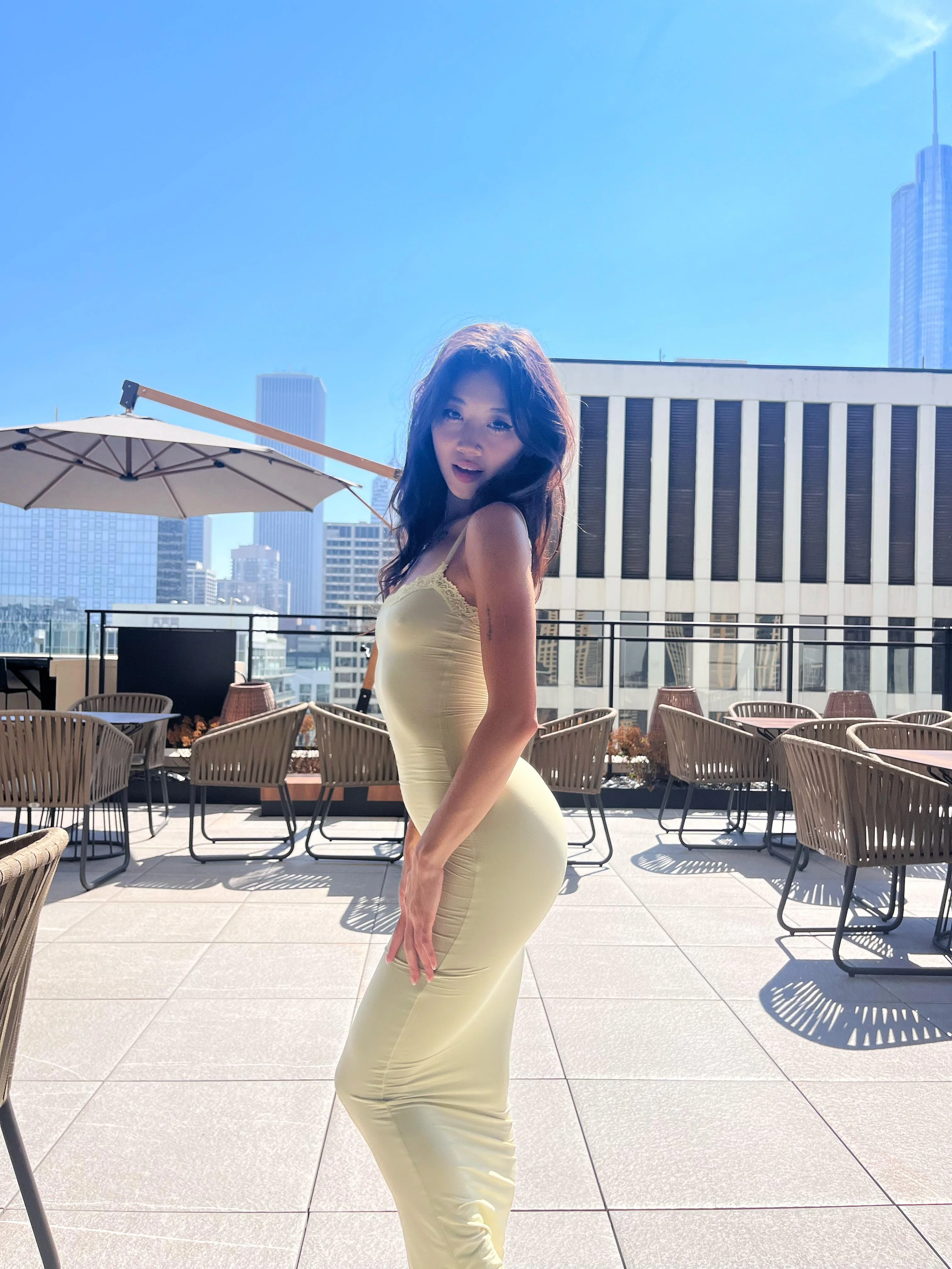 Do you find me hot? f23 picture 1 of 1