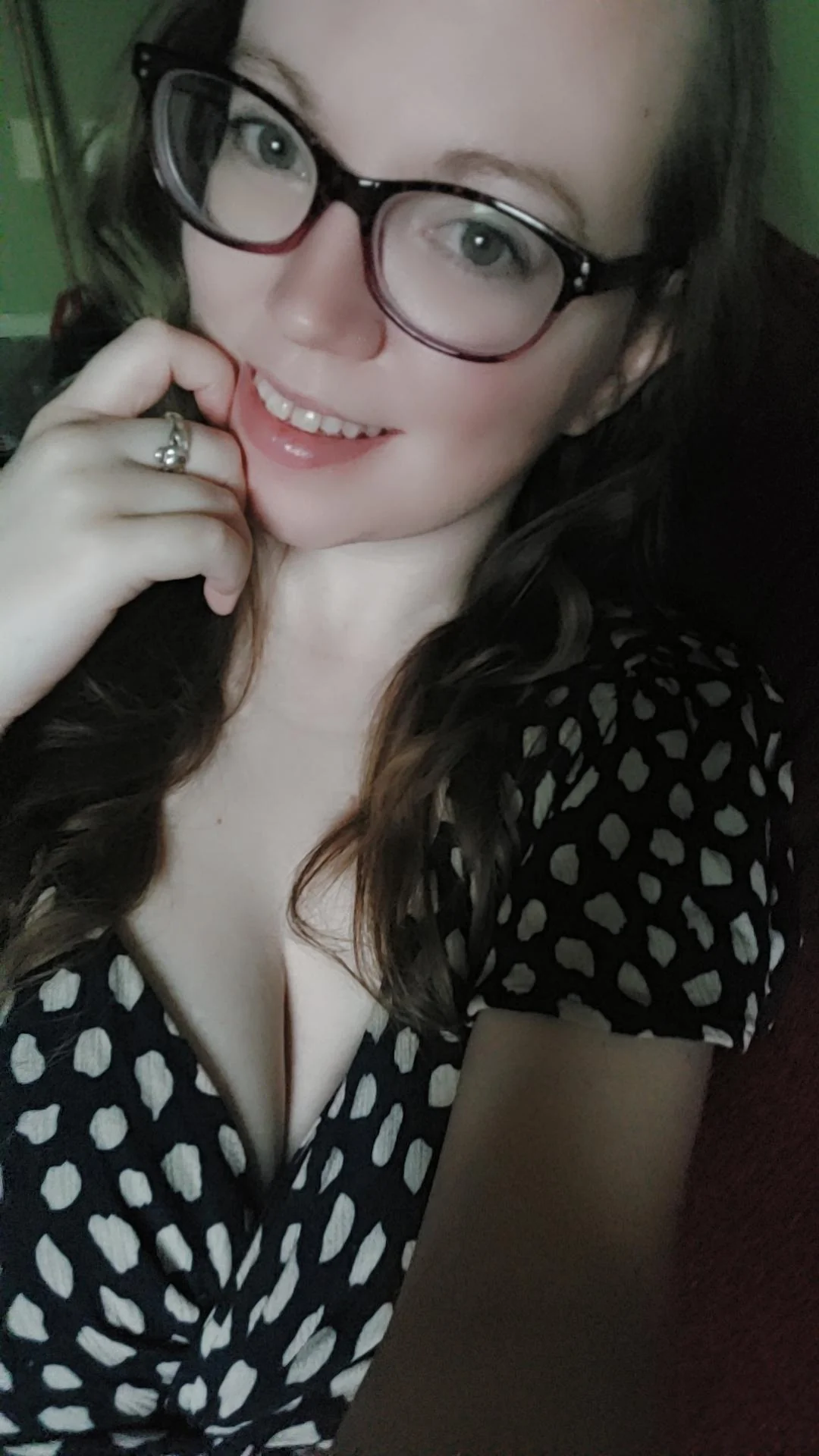 I love my glasses and dress picture 1 of 1