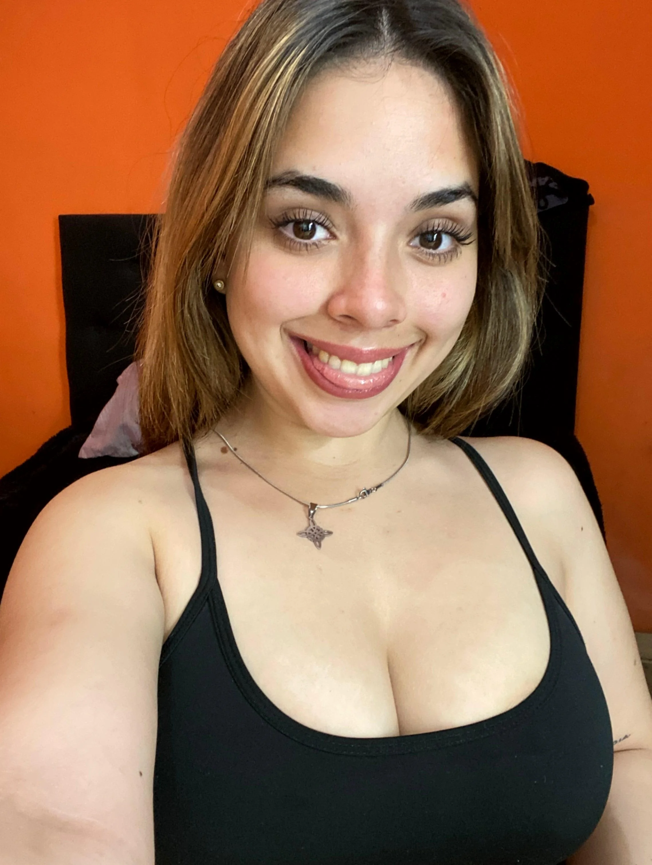 Do i look classy? picture 1 of 1