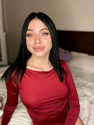 Your college cutie needing a study break'