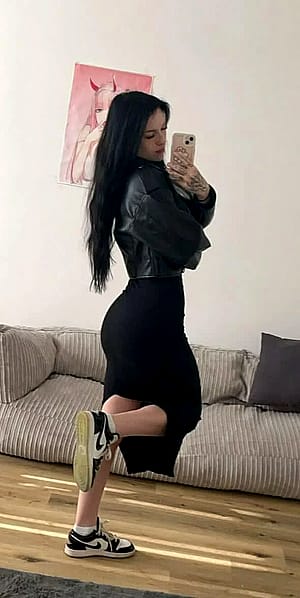Sexy looking with my new dress'