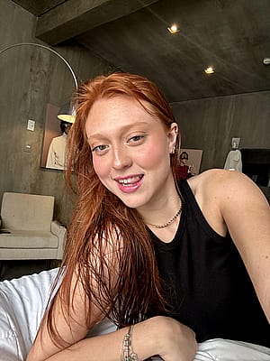 Do you date redheads?'