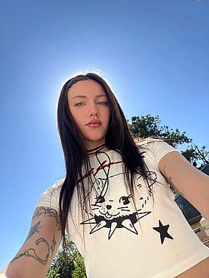 Spreading good vibes under the sun.'