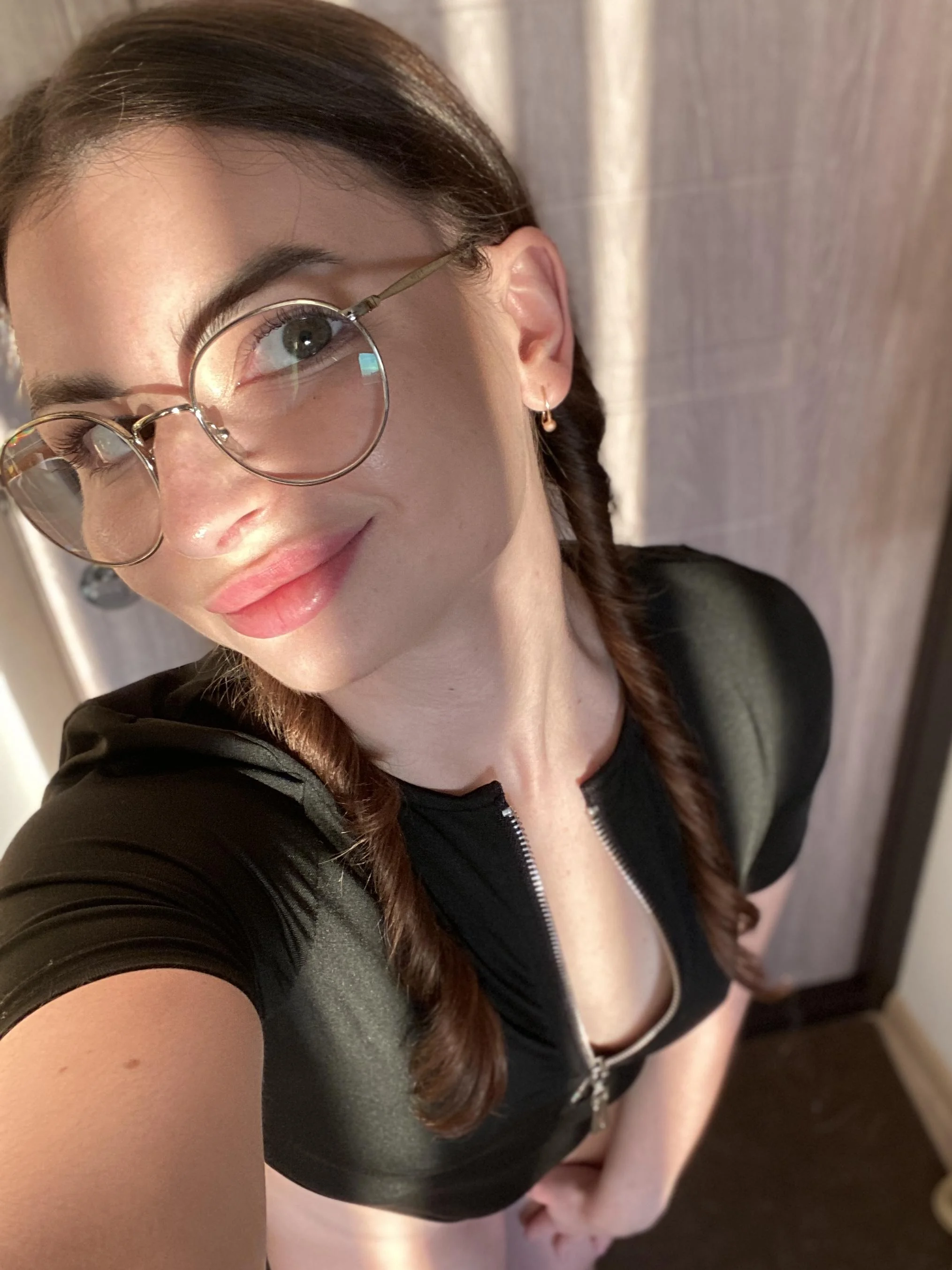 sharing my morning selfies picture 1 of 1
