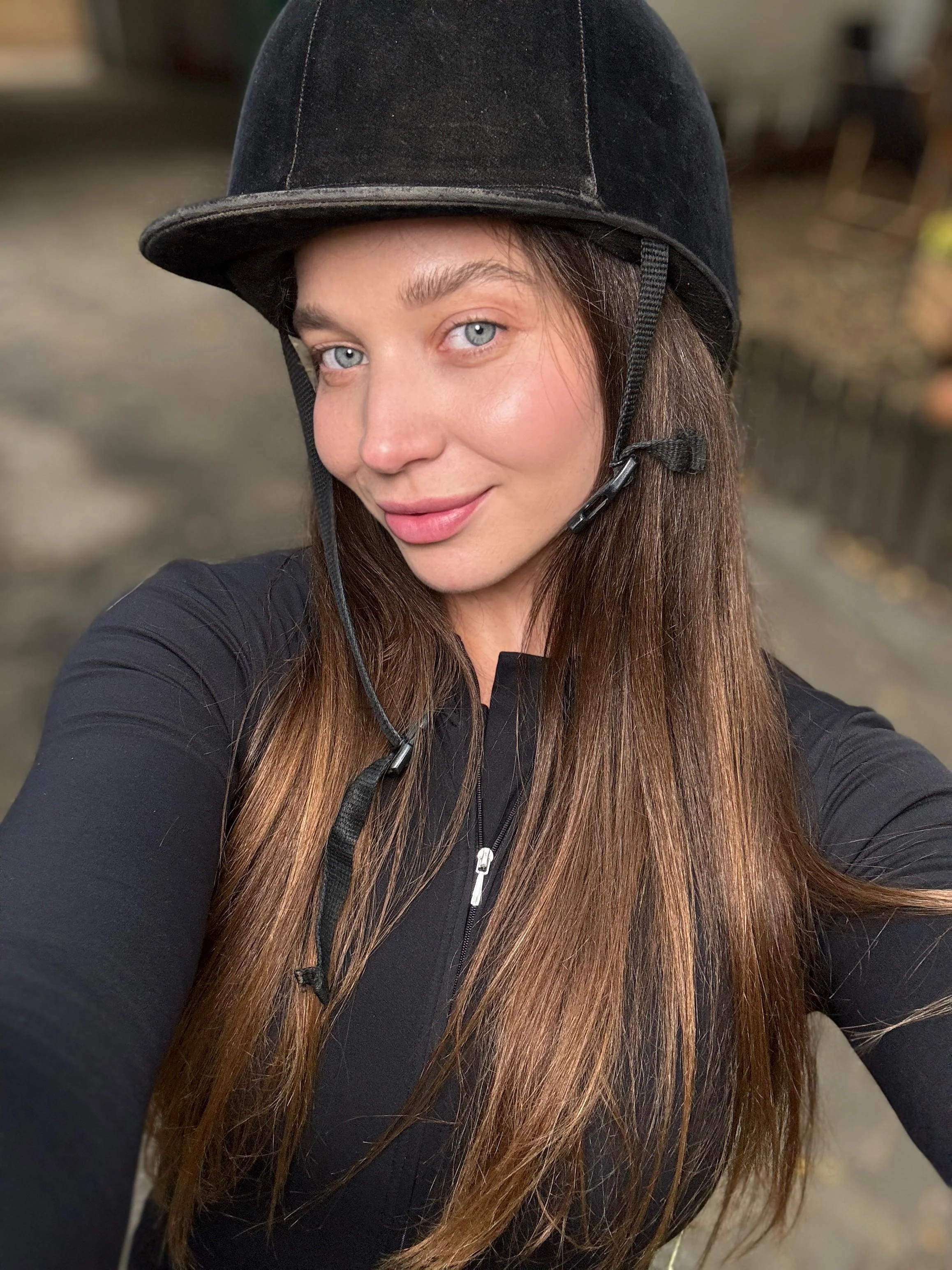 Would u date me? picture 1 of 1