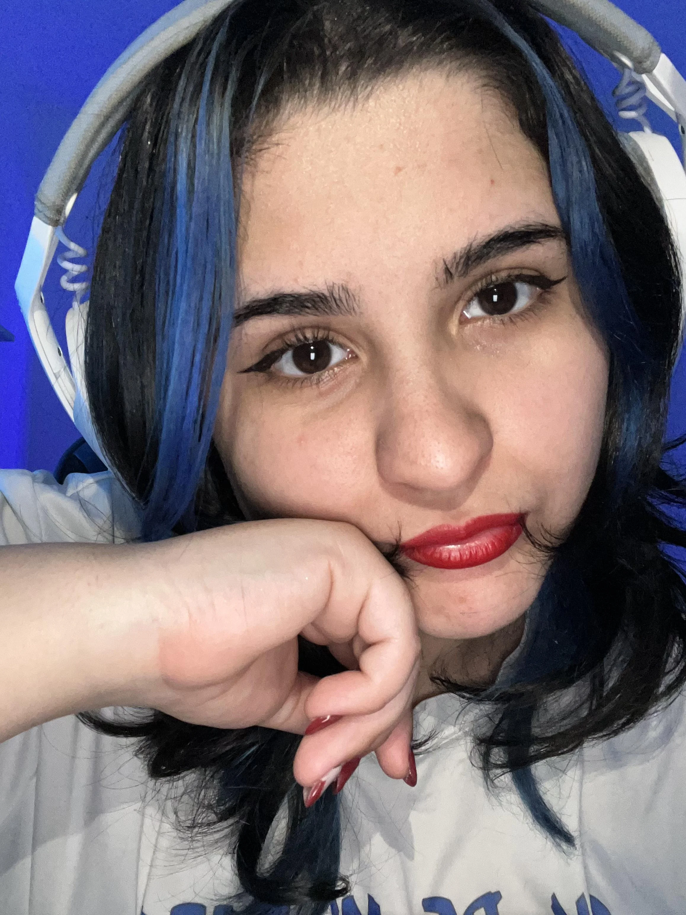 Feeling so pretty today picture 1 of 1