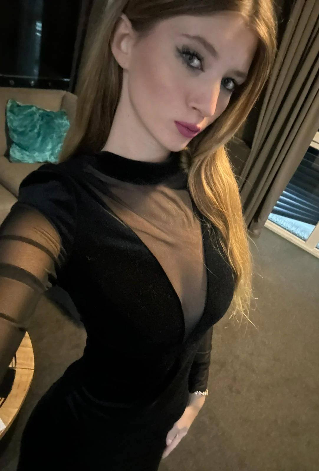 F19 Do i look hot for my age? picture 1 of 1