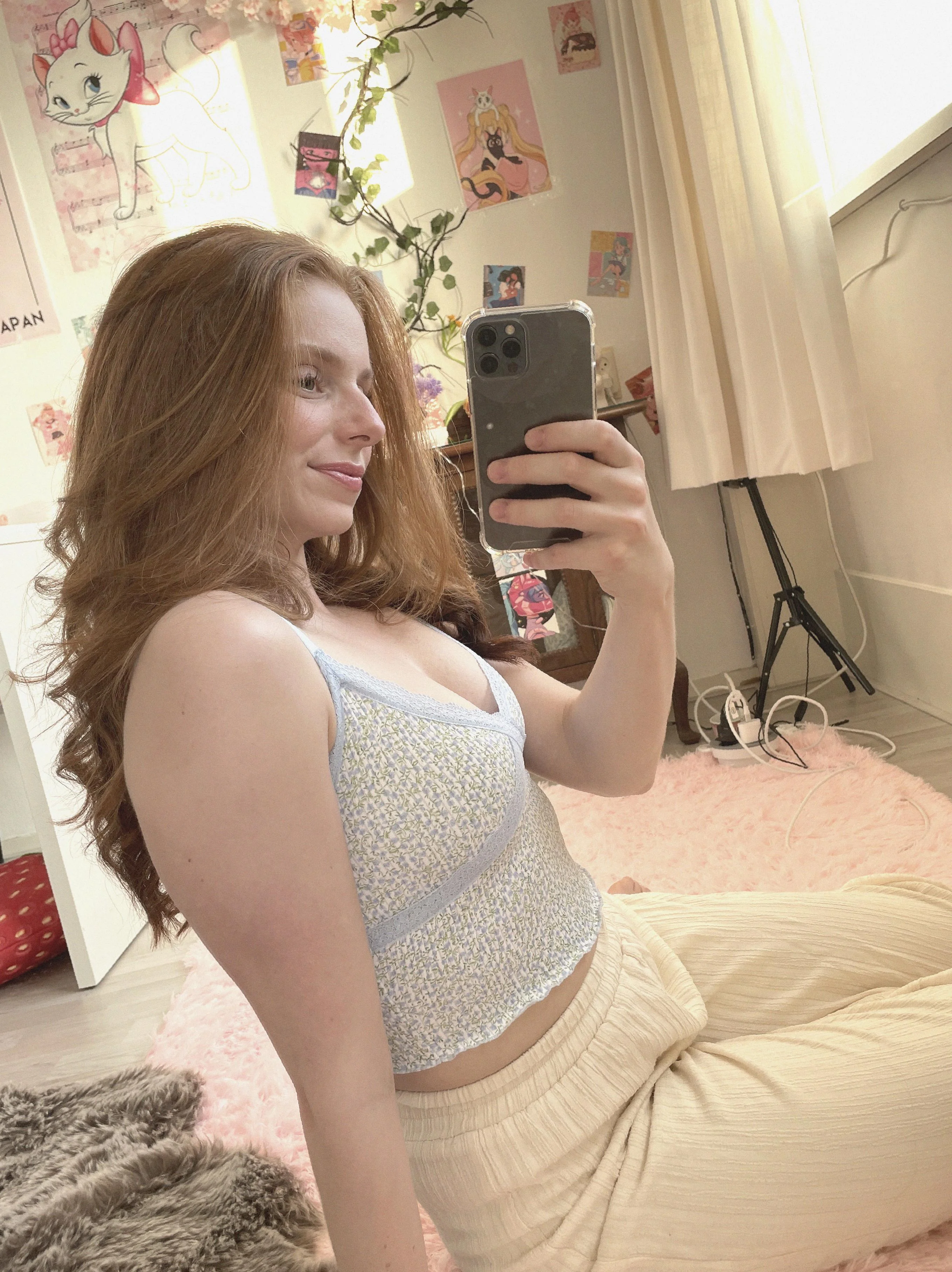 If I invited you for dinner, what would you want for dessert? 🥰🍰 picture 1 of 1