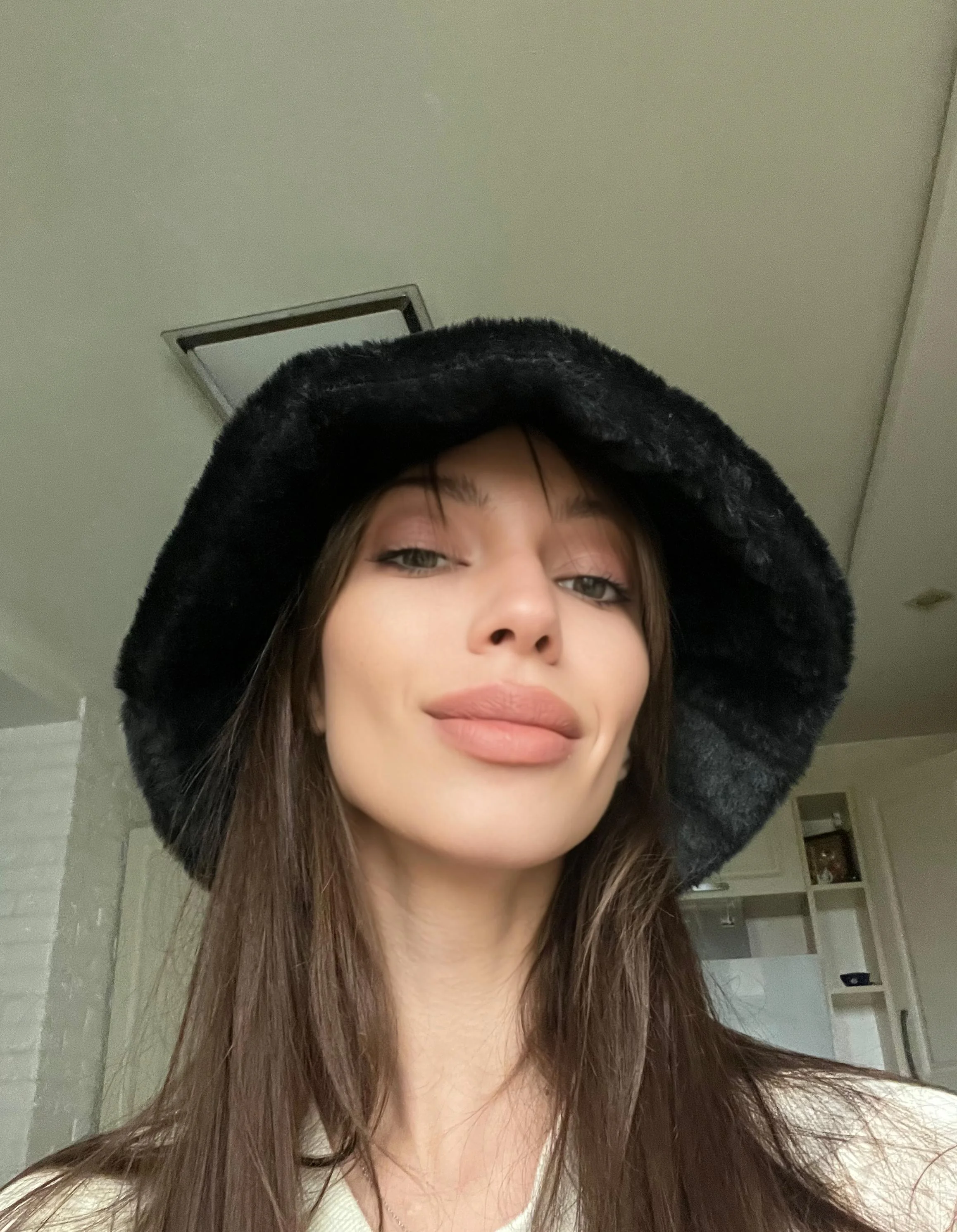 ready to stroll outside wanna join me? picture 1 of 1