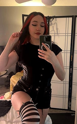 little outfit pic'