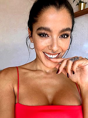 Just a quick selfie before gym'