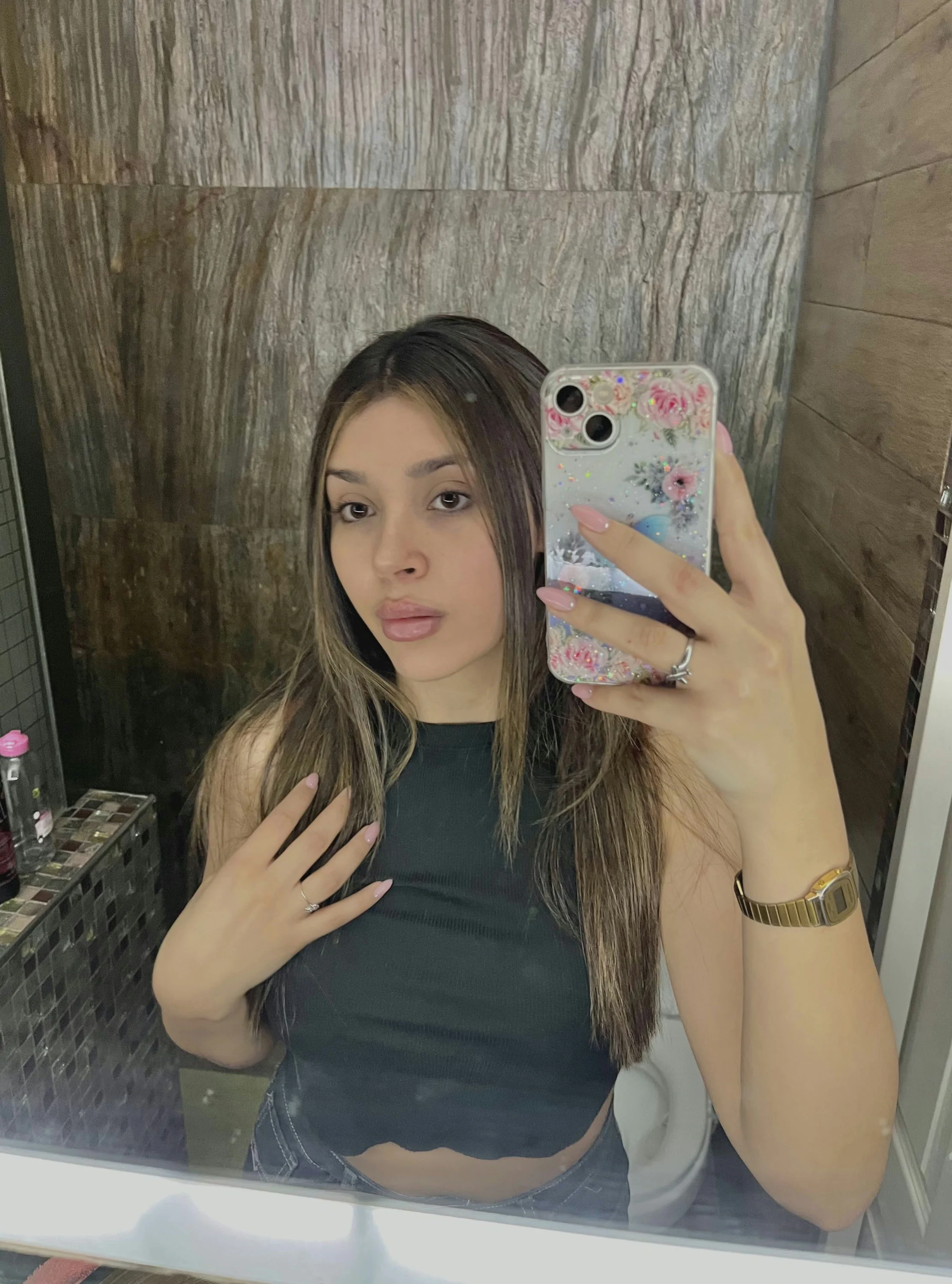 your cute gf next door picture 1 of 1