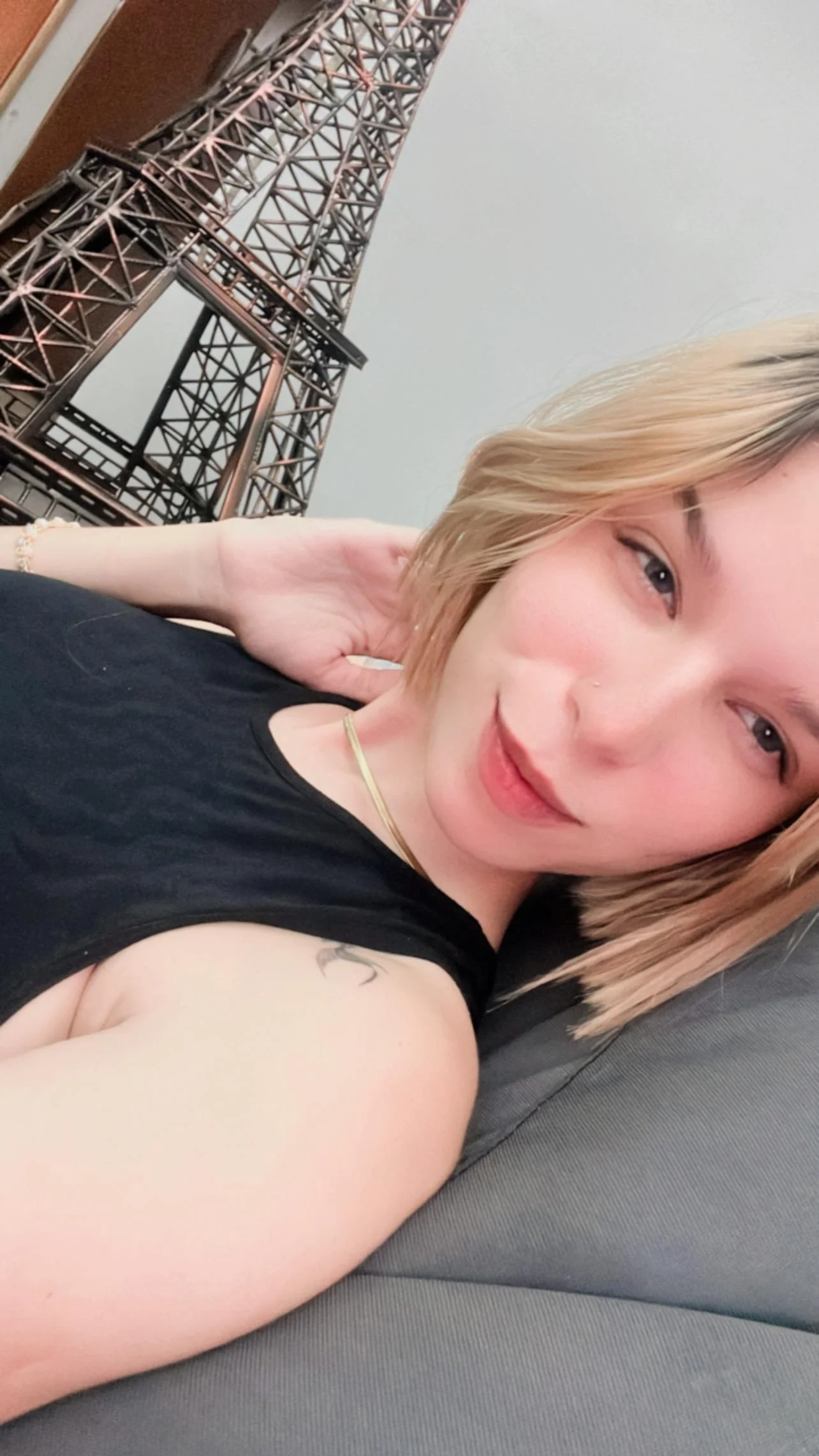 just me being pretty picture 1 of 1
