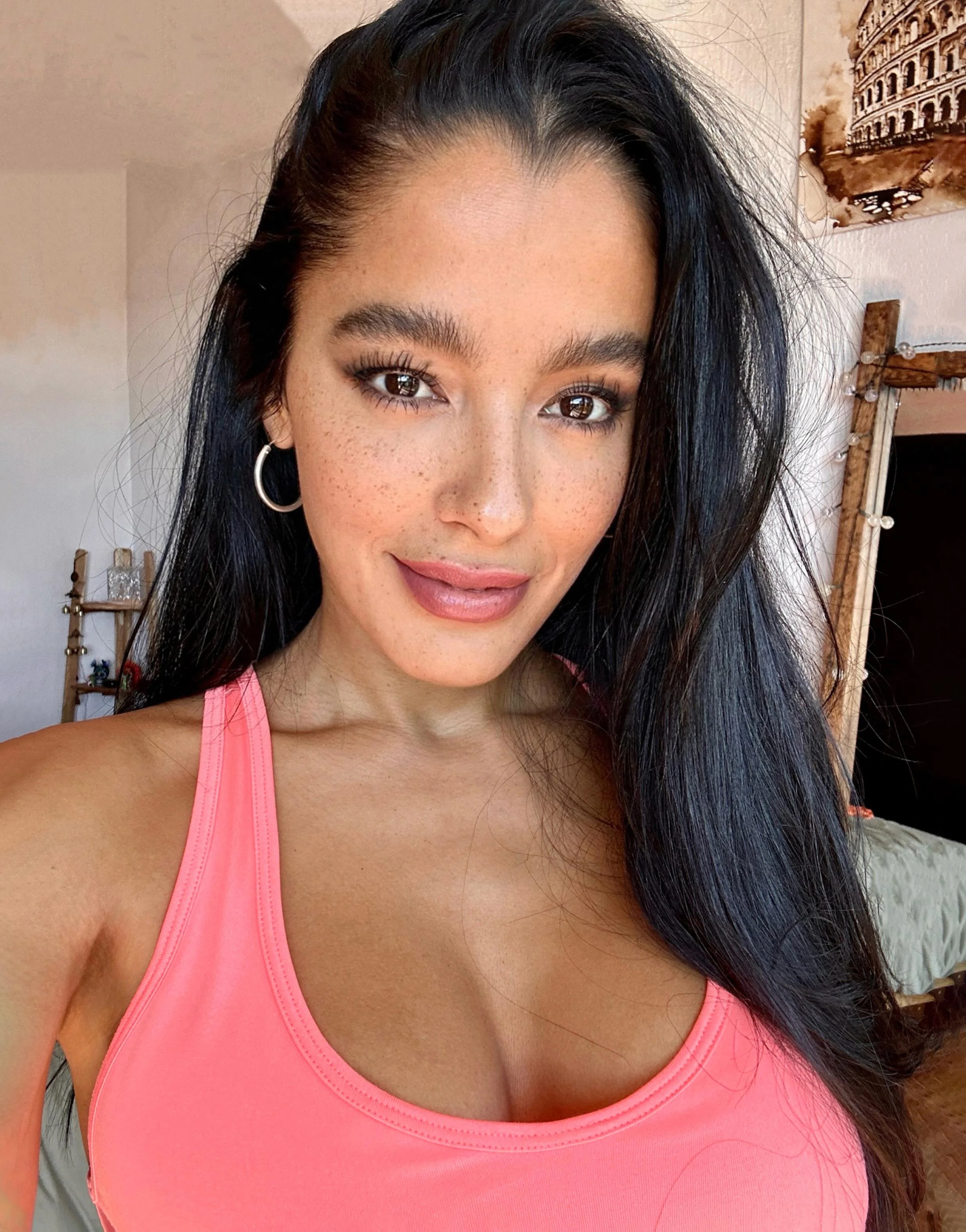 Is this top looks sexy? picture 1 of 1