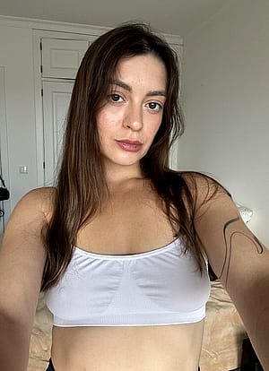 Selfie from the milf next door!'