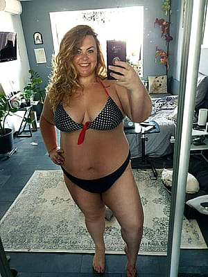 [F41] "Am I Hot?"'