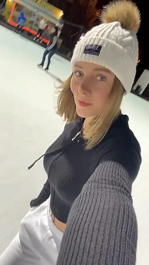 Do you think that ice skater girls are sexy?'