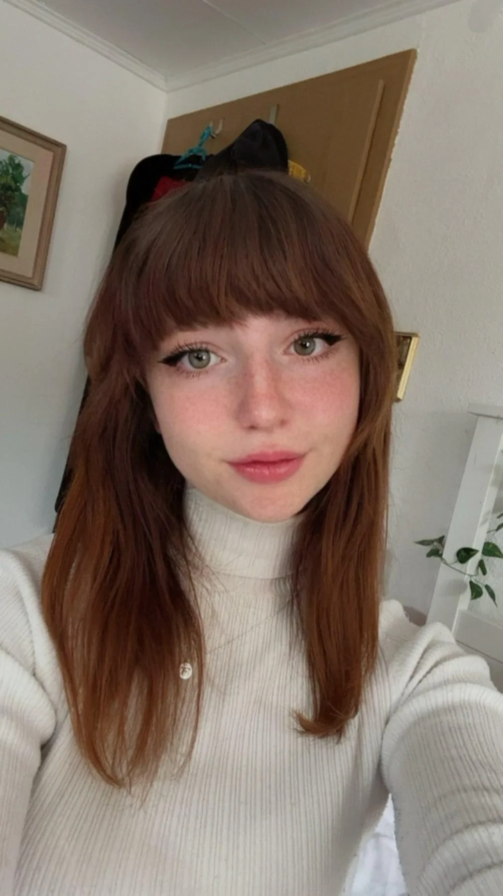 feeling like my face just doesn’t hit right sometimes picture 1 of 1