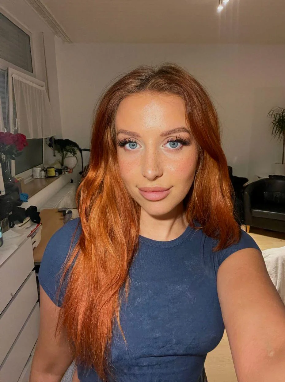 spend the sunday with a redhead, it's fun picture 1 of 1