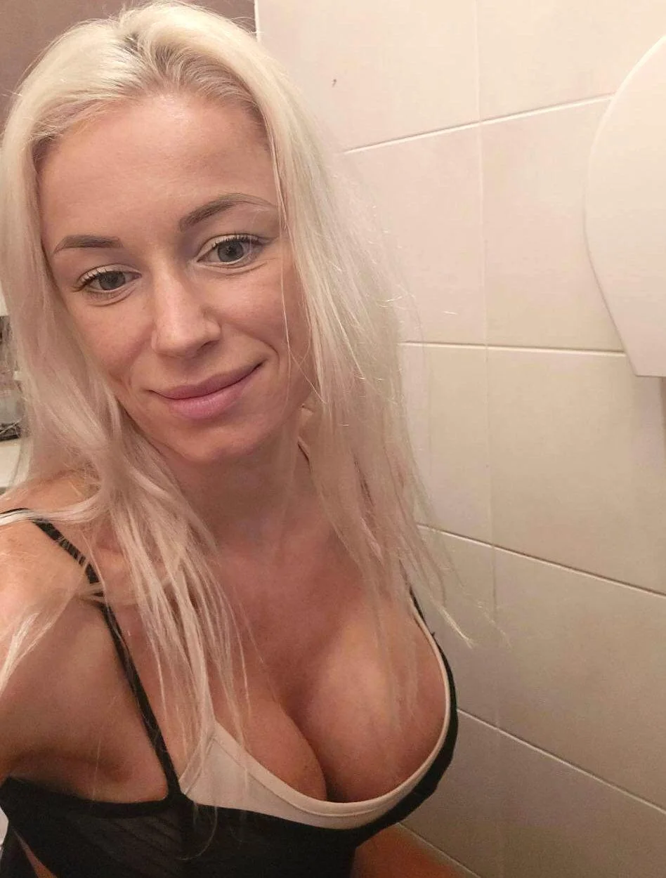 Hot or not, be honest picture 1 of 1