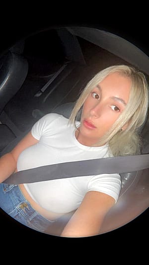 Do i look hot? Be honest'
