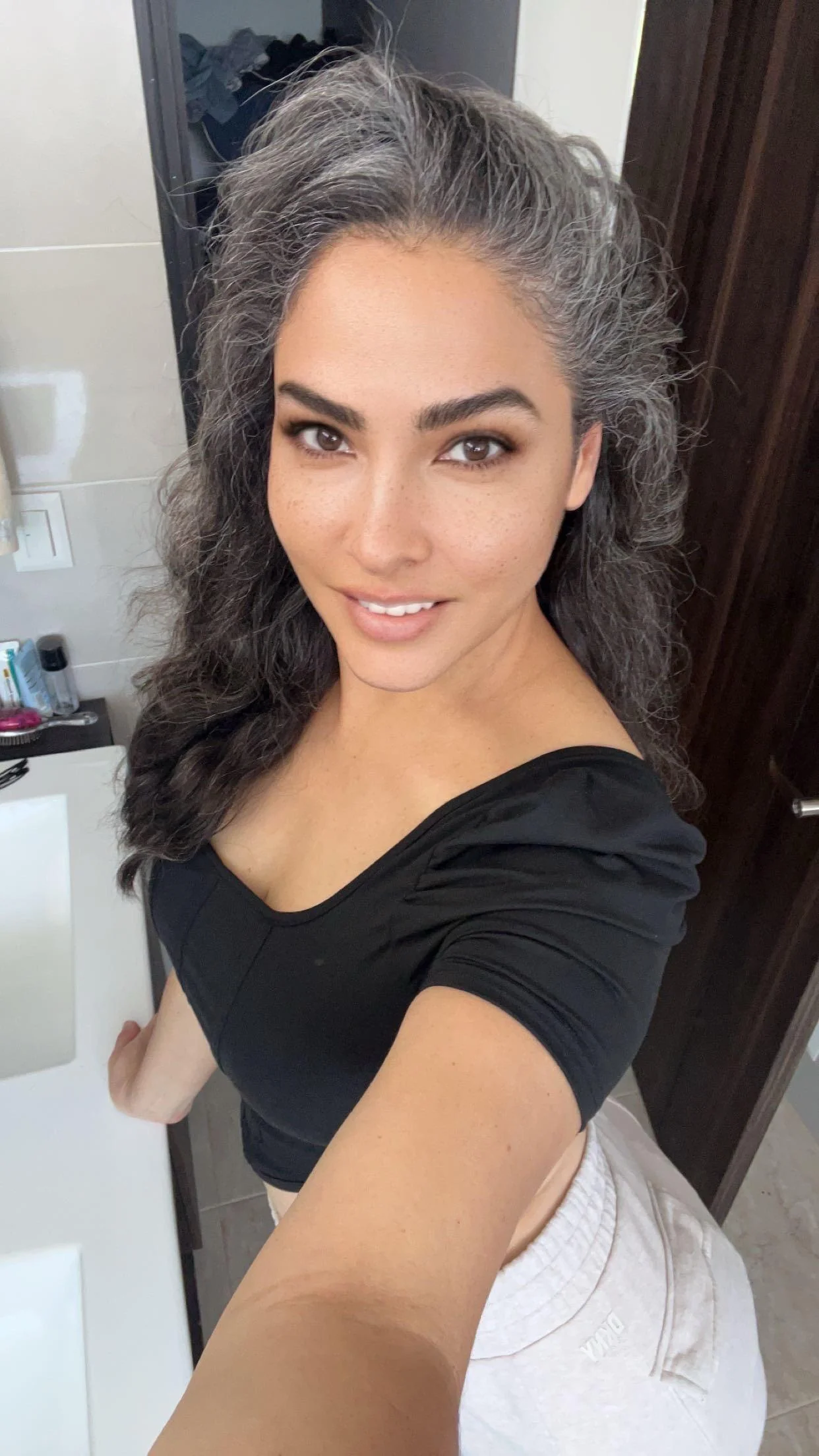 Do you like sexy teachers ? picture 1 of 1