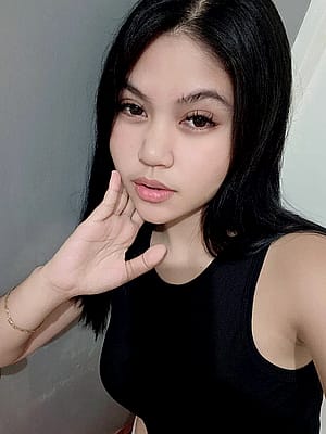 Guess who’s in your dreams tonight F18'