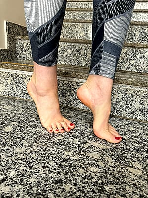 Do you like it when the arch gets high when I'm on my tiptoes?'
