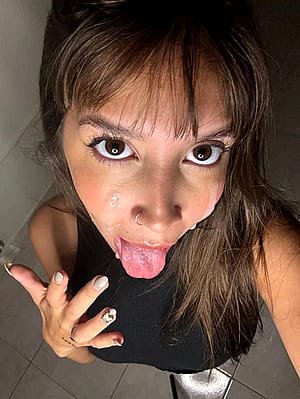 My face is where the cum goes'