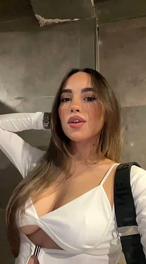 Am i sexy enough to be here?'