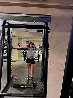 Maybe I'm a little self cautious but do I look hot at the gym?'
