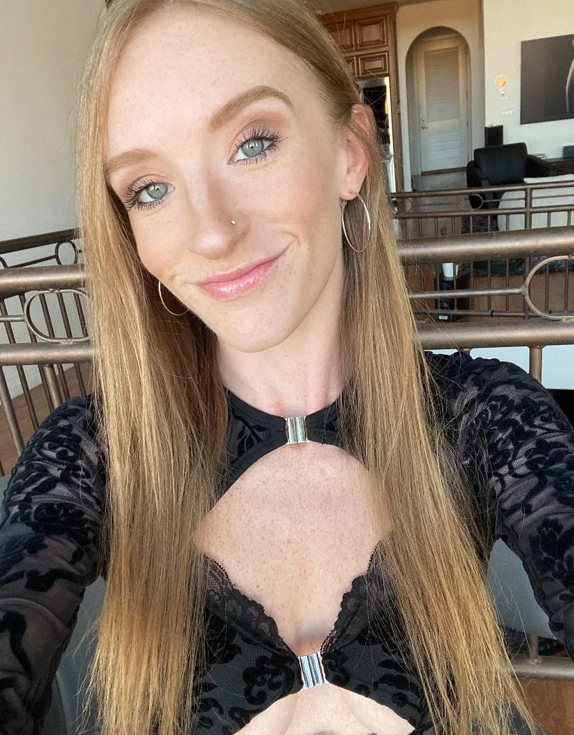 Are redheads your type picture 1 of 1