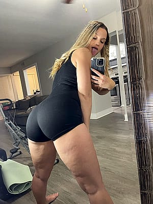 These hips are begging to be held, don’t you think.'