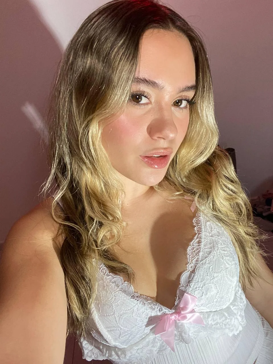 Keeping it classy, but still looking good picture 1 of 1