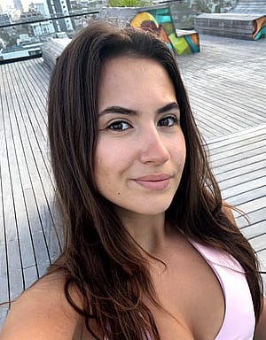what do you think of brunettes?'