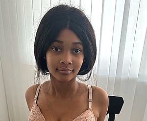 Am I hot or nah? F18'