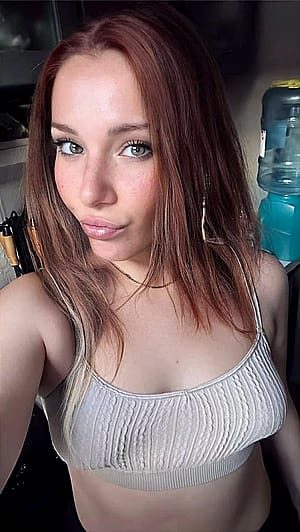 I'm F20 am I hot or atleast cute? if not its ok pls be honest'