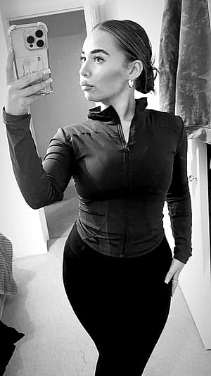 I’m the type of trouble you can’t resist.'