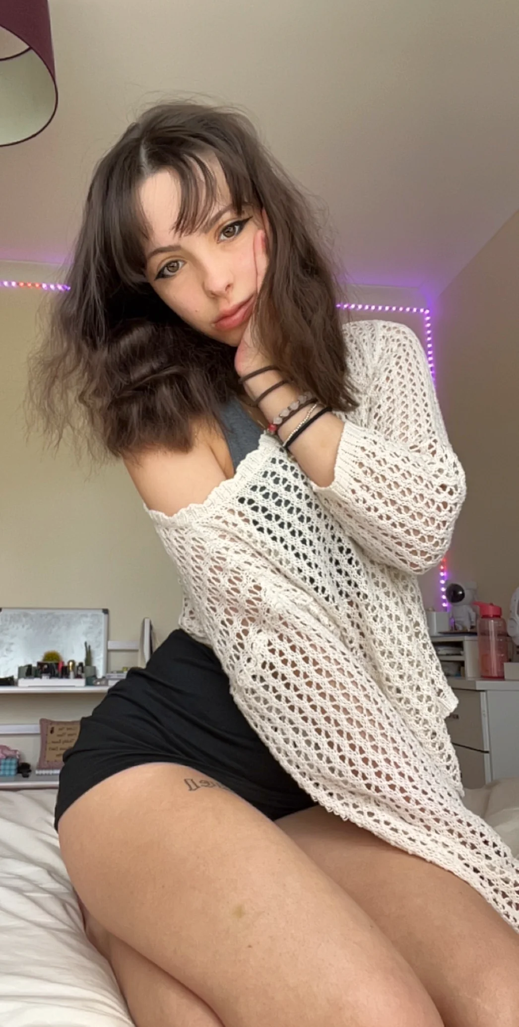 flaunting my curves picture 1 of 1