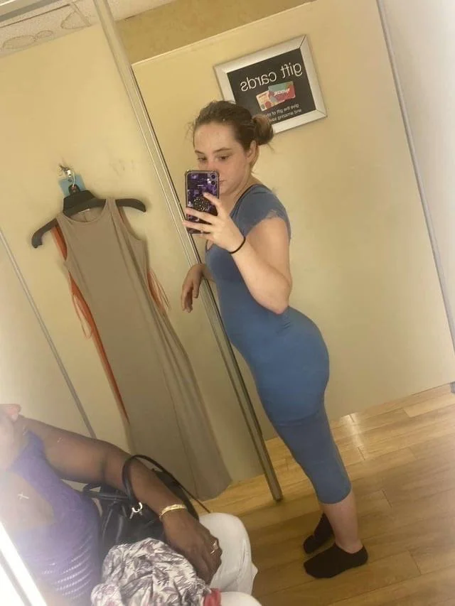 Am I sexy? picture 1 of 3